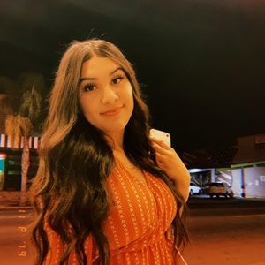 Meet your Posher, Natalie